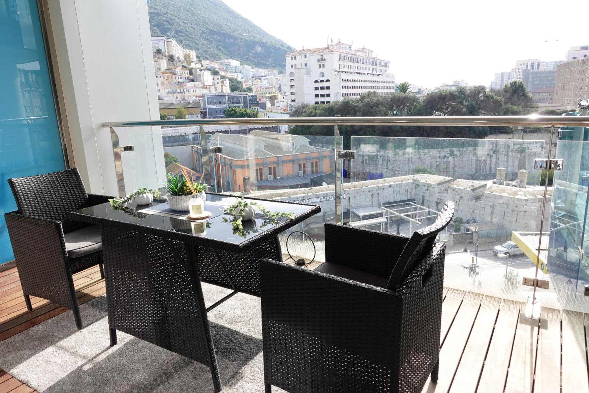 Gibraltar Luxury With Rooftop Pools & Views エクステリア 写真
