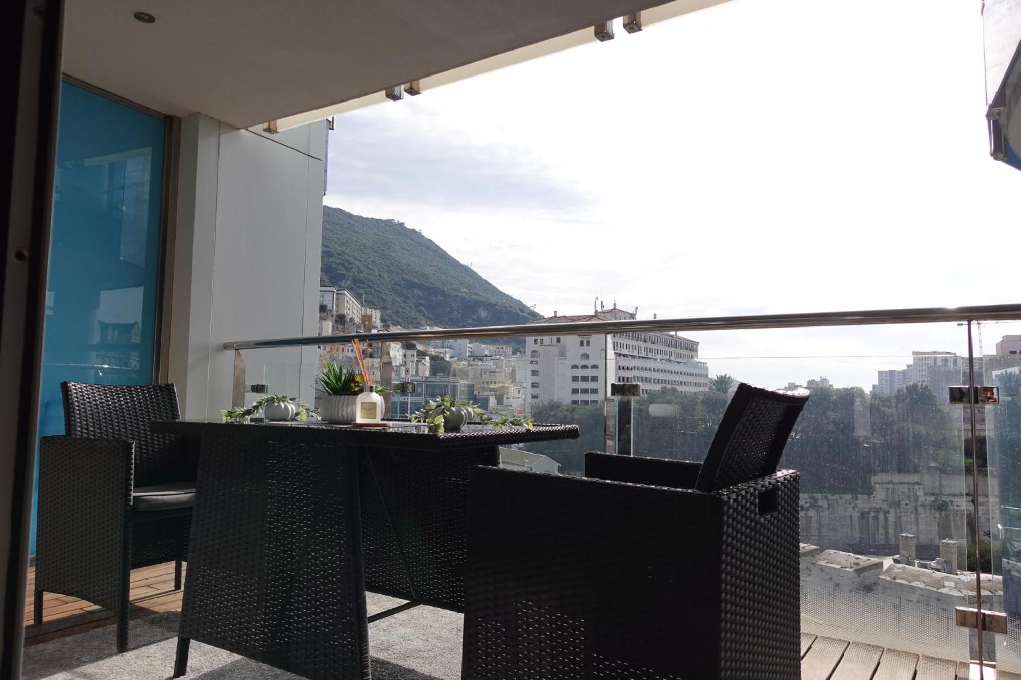 Gibraltar Luxury With Rooftop Pools & Views エクステリア 写真